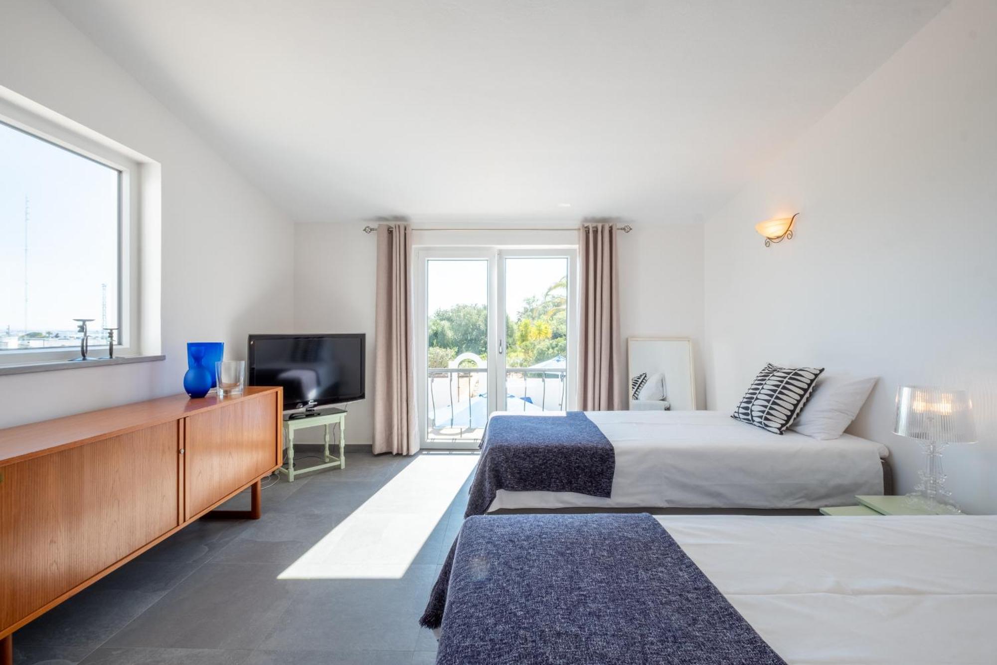 Ponto De Vista 103 By Destination Algarve * Lagos